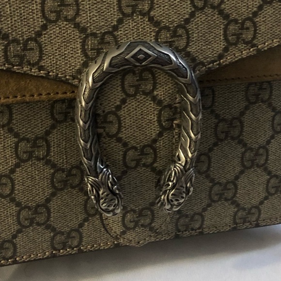 Authentic Gucci Cross Body! In excellent condition. No stains or spots on suede. - Picture 1 of 4
